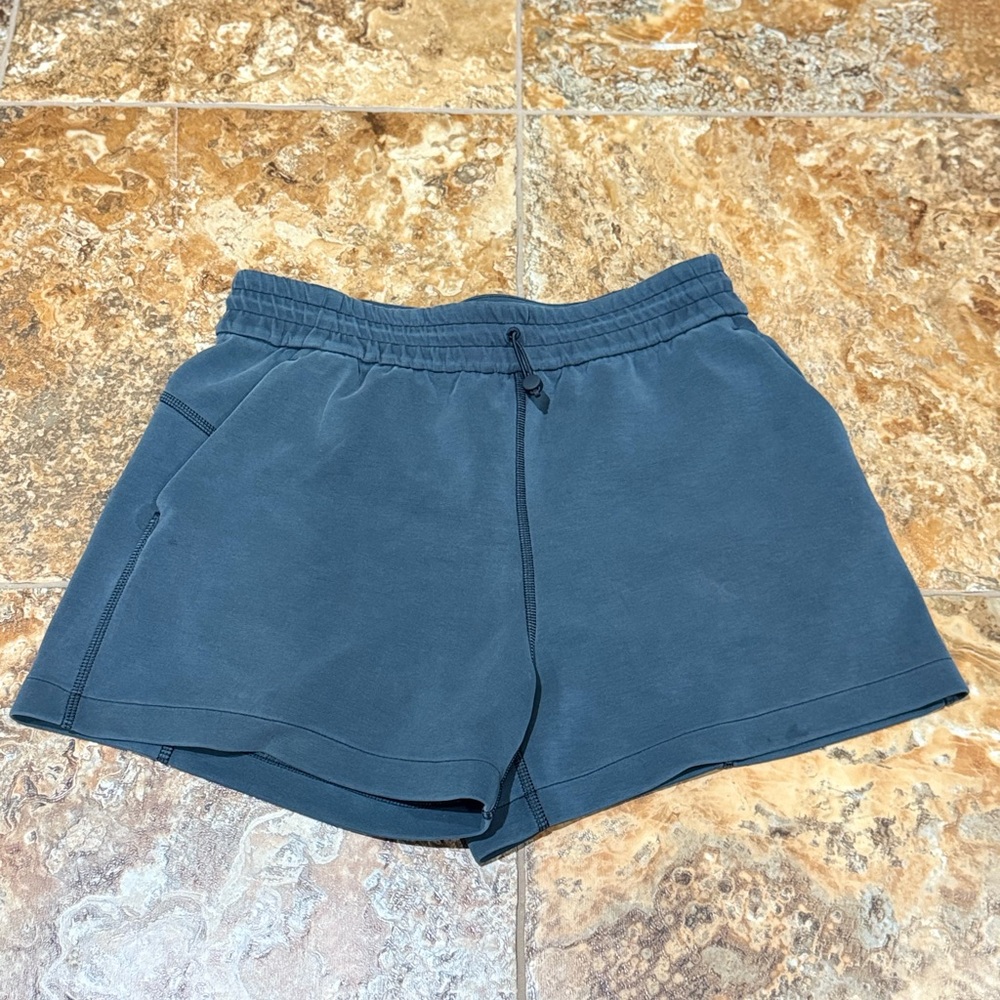 Women's Black Lululemon Casual Shorts